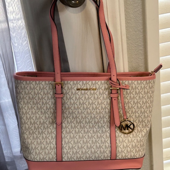 Michael Kors Jet set travel Sm Logo Top Zip Tote Primrose Pink NWT - Picture 13 of 16
